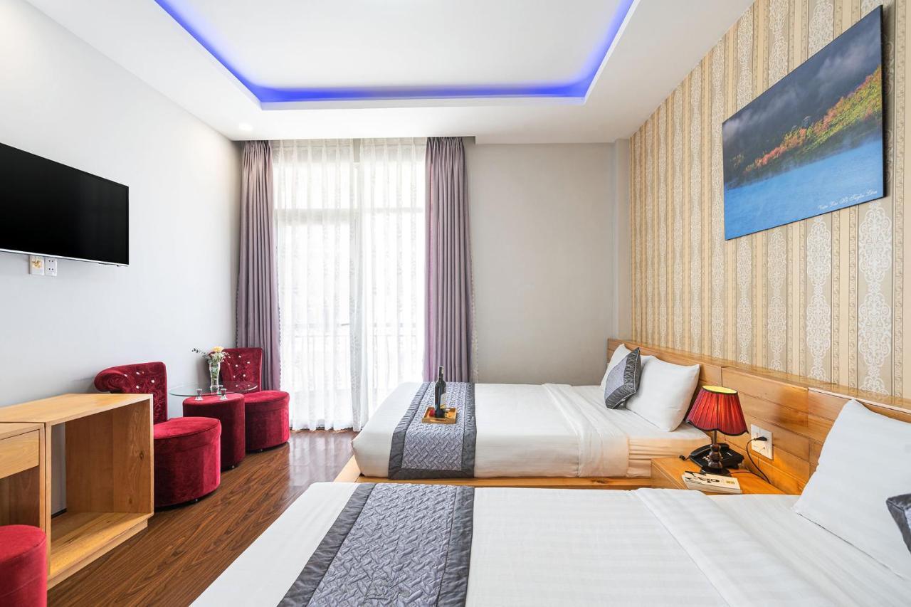 Khách sạn Wind